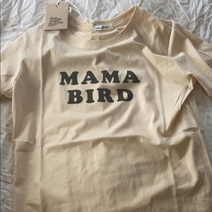 The bee and the fox mama bird tee size large